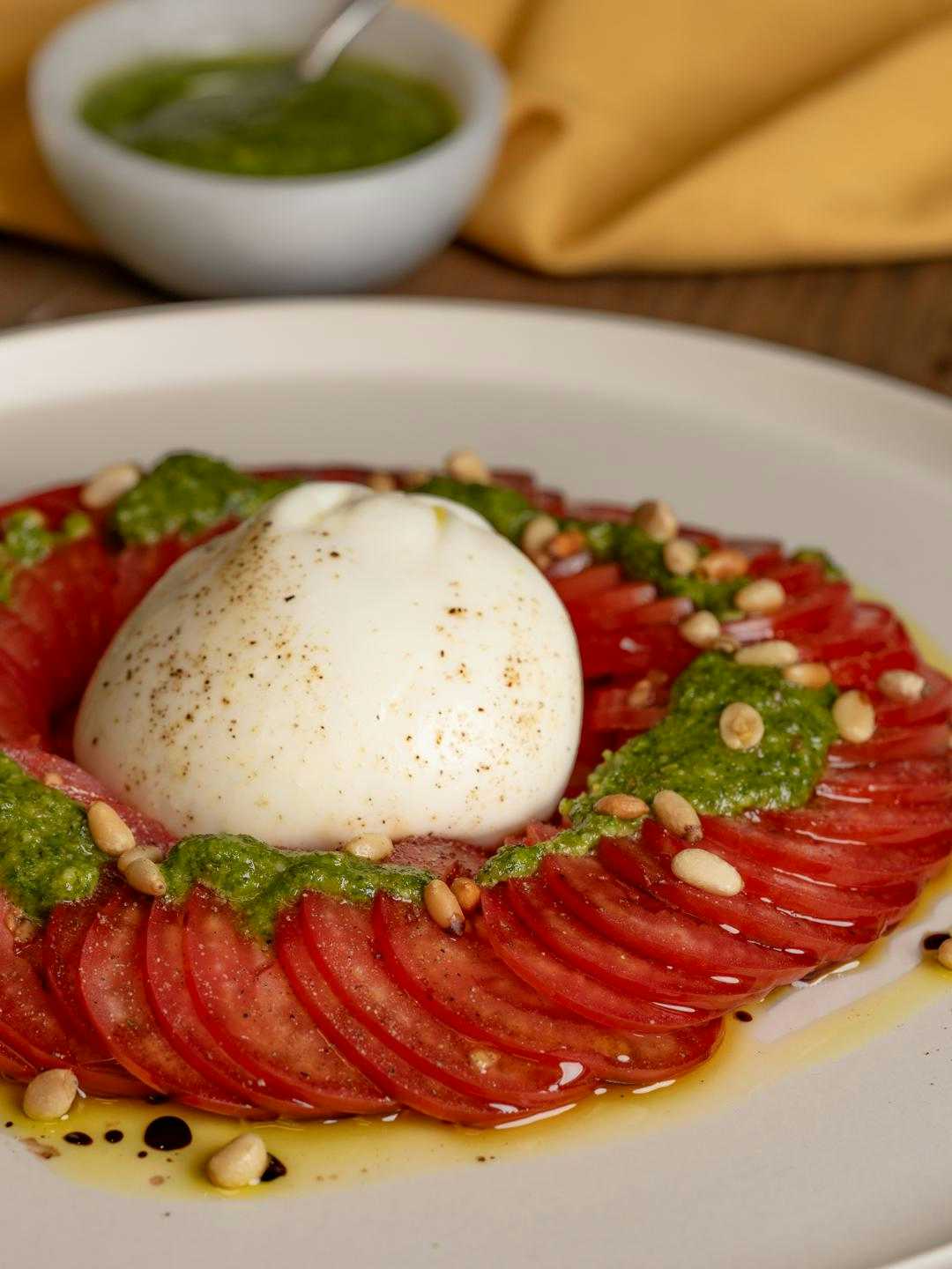 Tomato and Burrata Salad