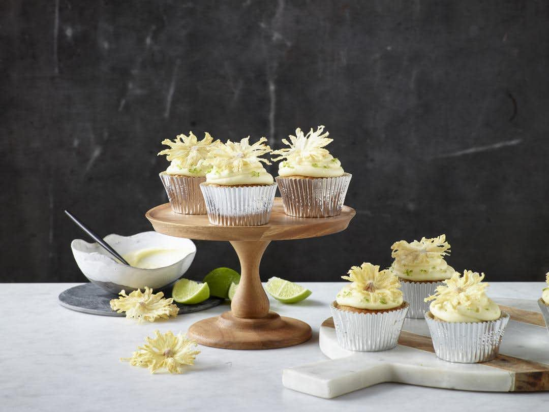 Dehydrated Pineapple on Hummingbird Cupcakes